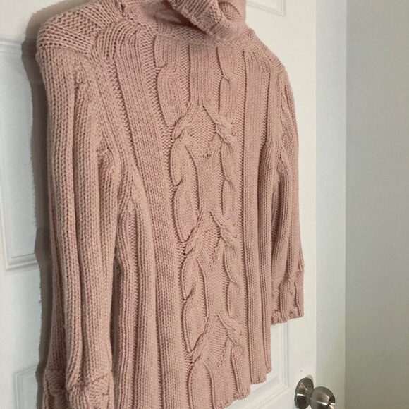 Barney's New York - 100% Cashmere Sweater (Woman's) - M - Picture 3 of 5